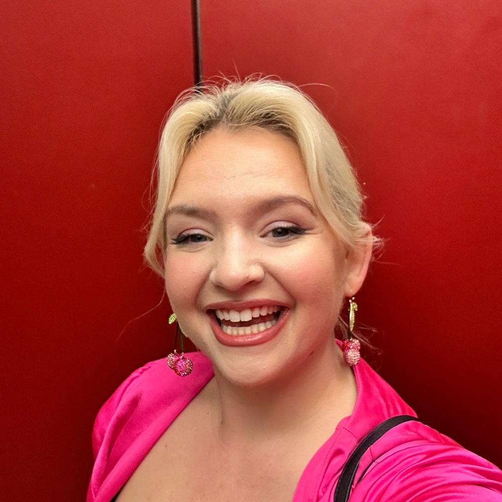 Meet your Posher, Caroline